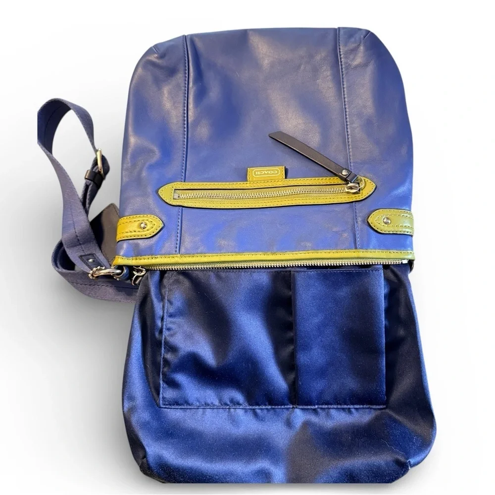 Coach Daisy Spectator Blue & Lime Leather Crossbody Bag F28940
